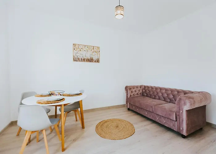 Victoria One Apartman *