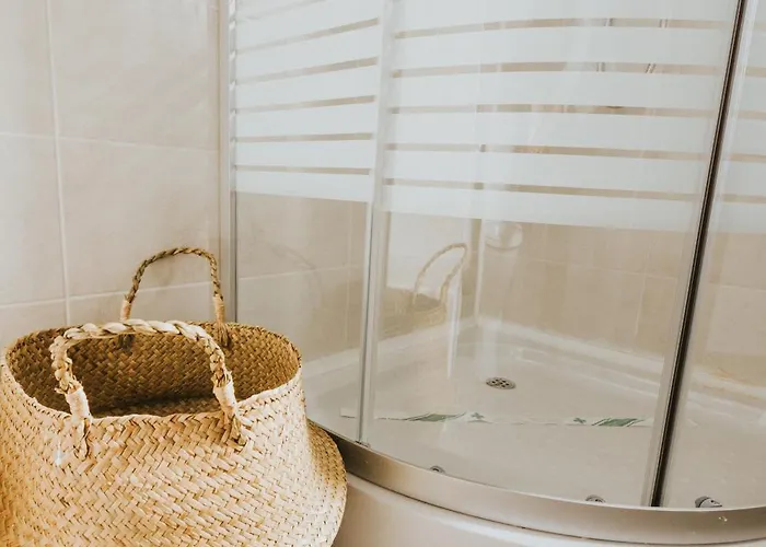 Victoria One Apartment