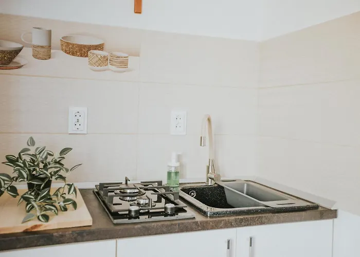 Victoria One Apartment